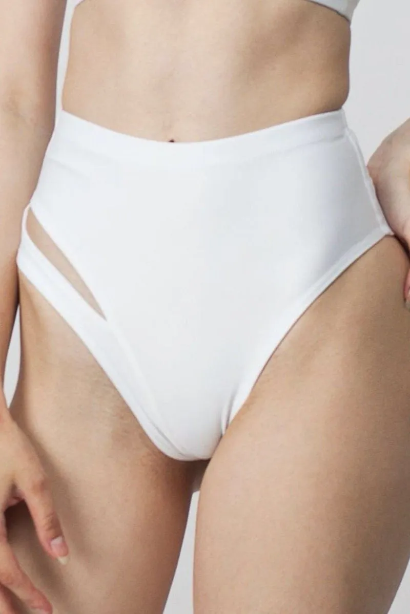 FANNA Gamma Bottoms - White