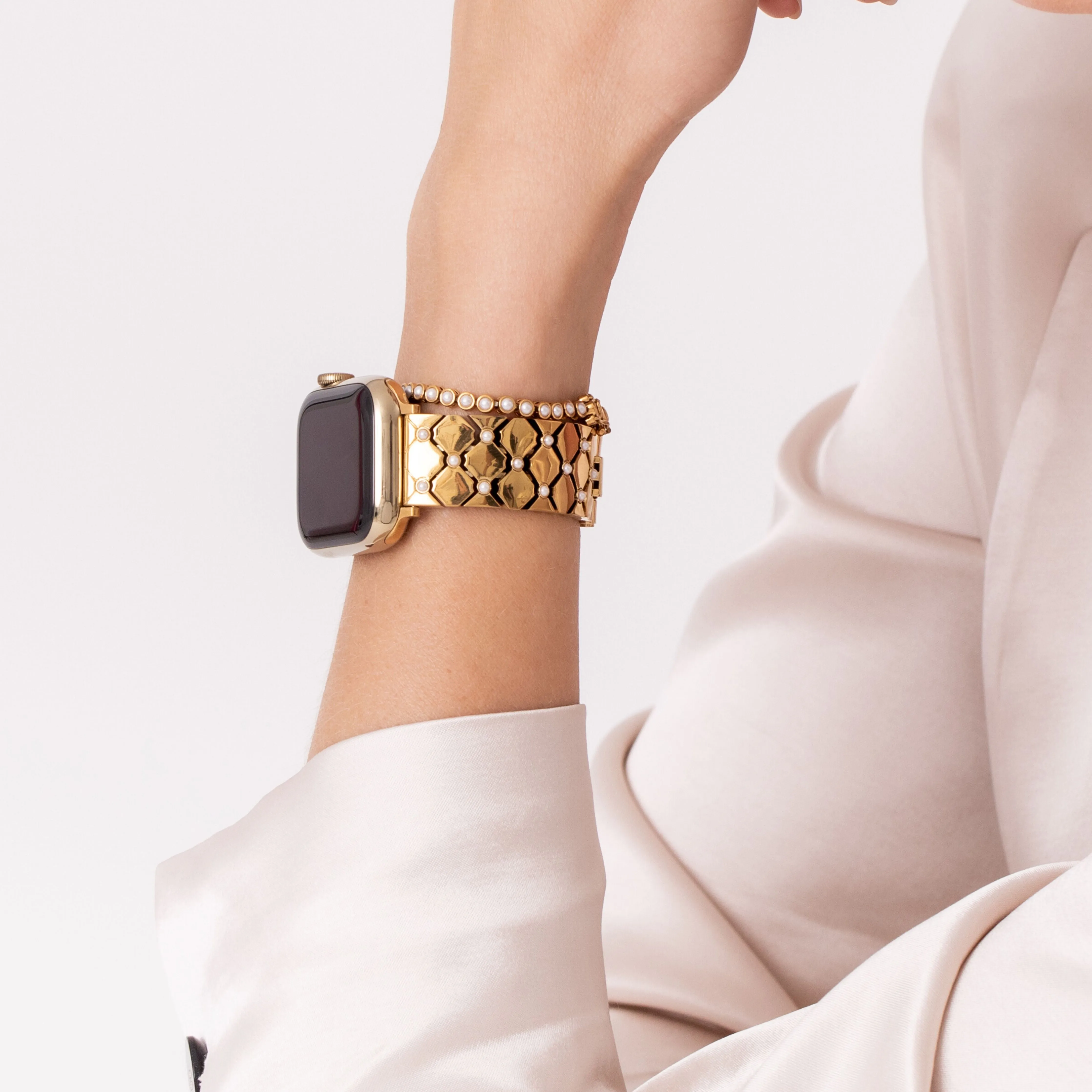 Goldenerre Pearl Band for the Apple Watch